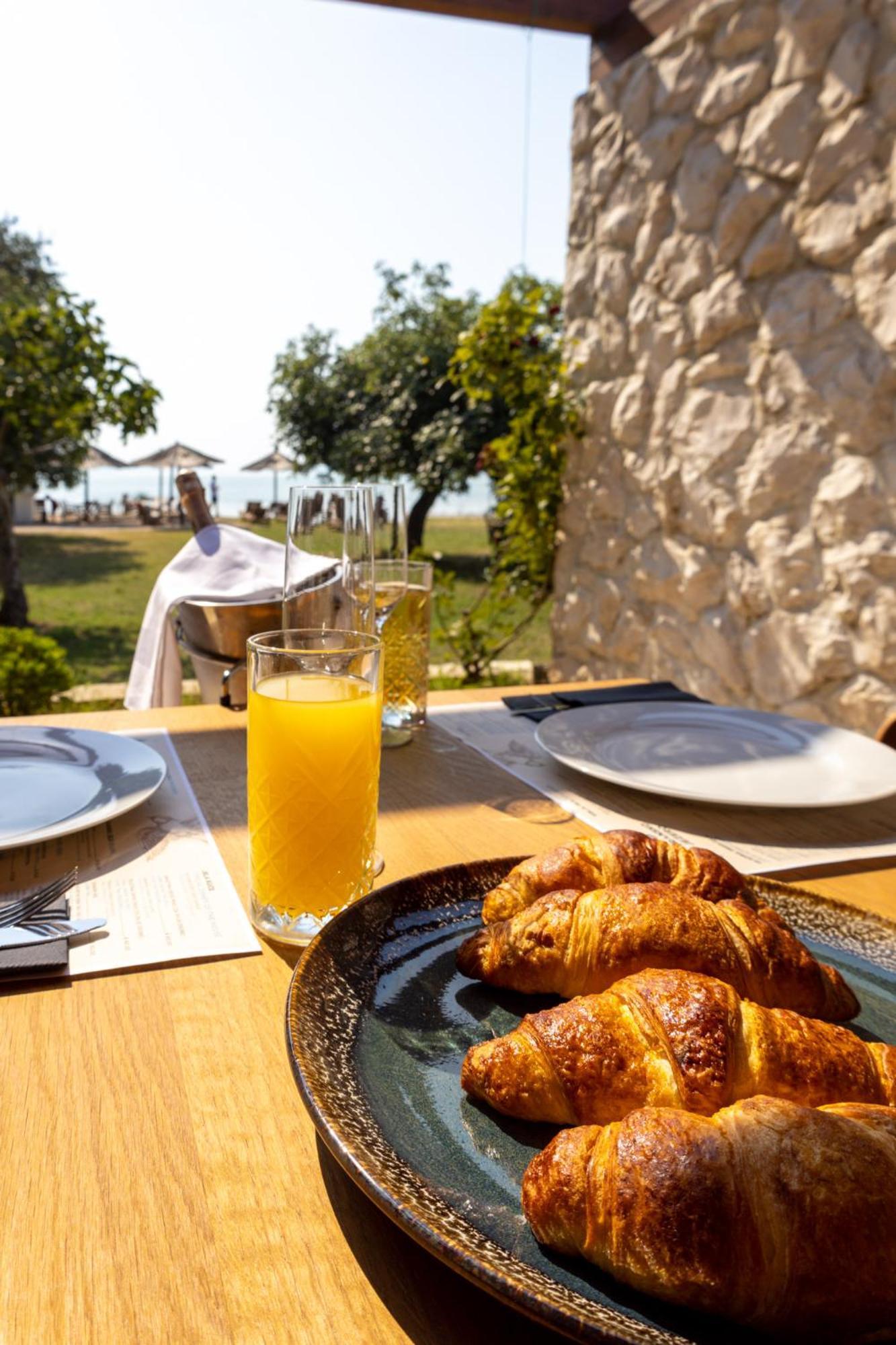 Camping Vransko Jezero - Crkvine Pakoštane Buitenkant foto