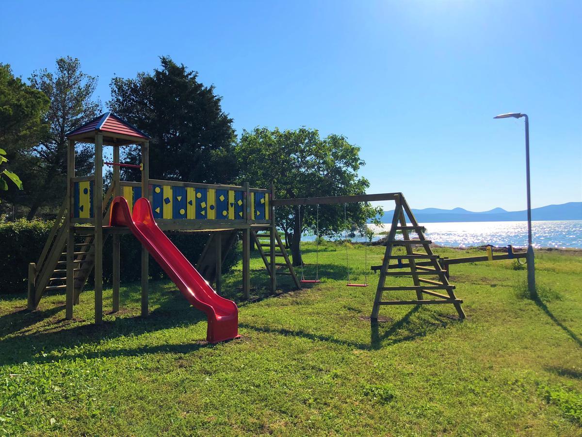 Camping Vransko Jezero - Crkvine Pakoštane Buitenkant foto