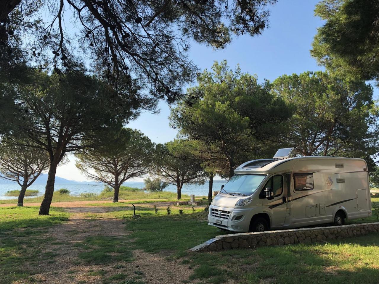 Camping Vransko Jezero - Crkvine Pakoštane Buitenkant foto